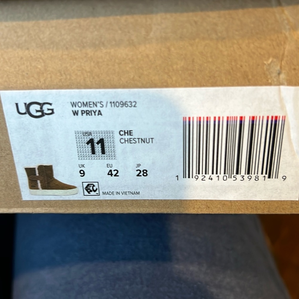 Like new UGG booties.